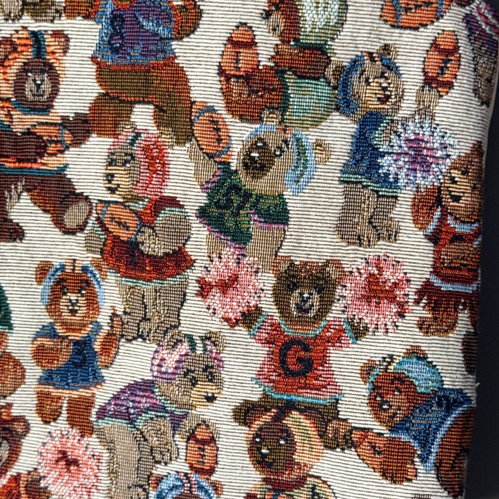 Paul Harris Design Vintage Women's Teddy Bear Sports Tapestry Vest, Cream, M - Picture 5 of 11